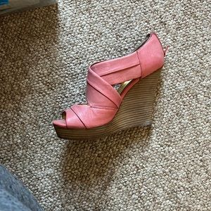 Platform pink heel